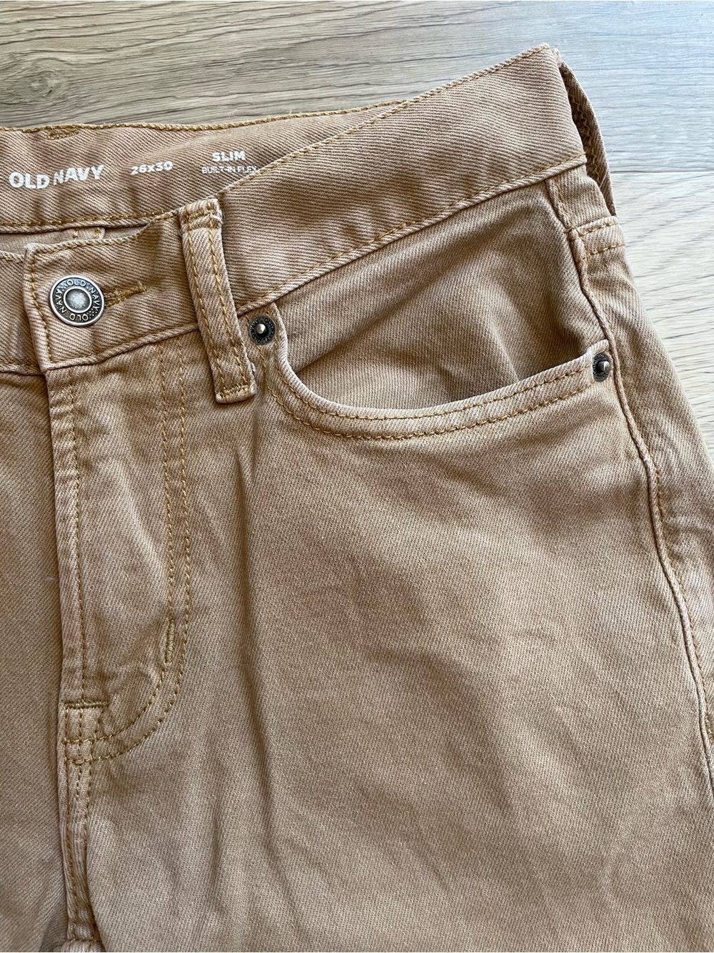 Old Navy | Slim Built-in-Flex Five Pocket Pants for Men | Dark Khaki | 26x30 - Picture 3 of 9